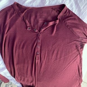 american eagle maroon long sleeve button up top